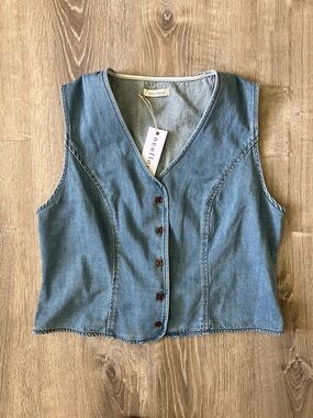 NEW Neuflora Rye Denim Vest